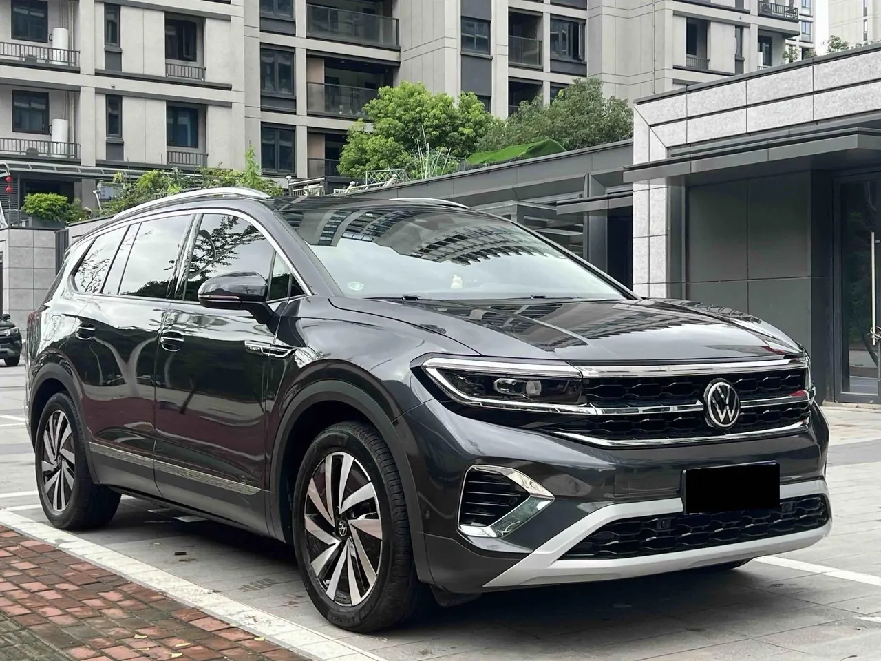 Volkswagen 2021 models of 2.0TSI 380TSI four-wheel drive luxury version of Pro automatic gear 3