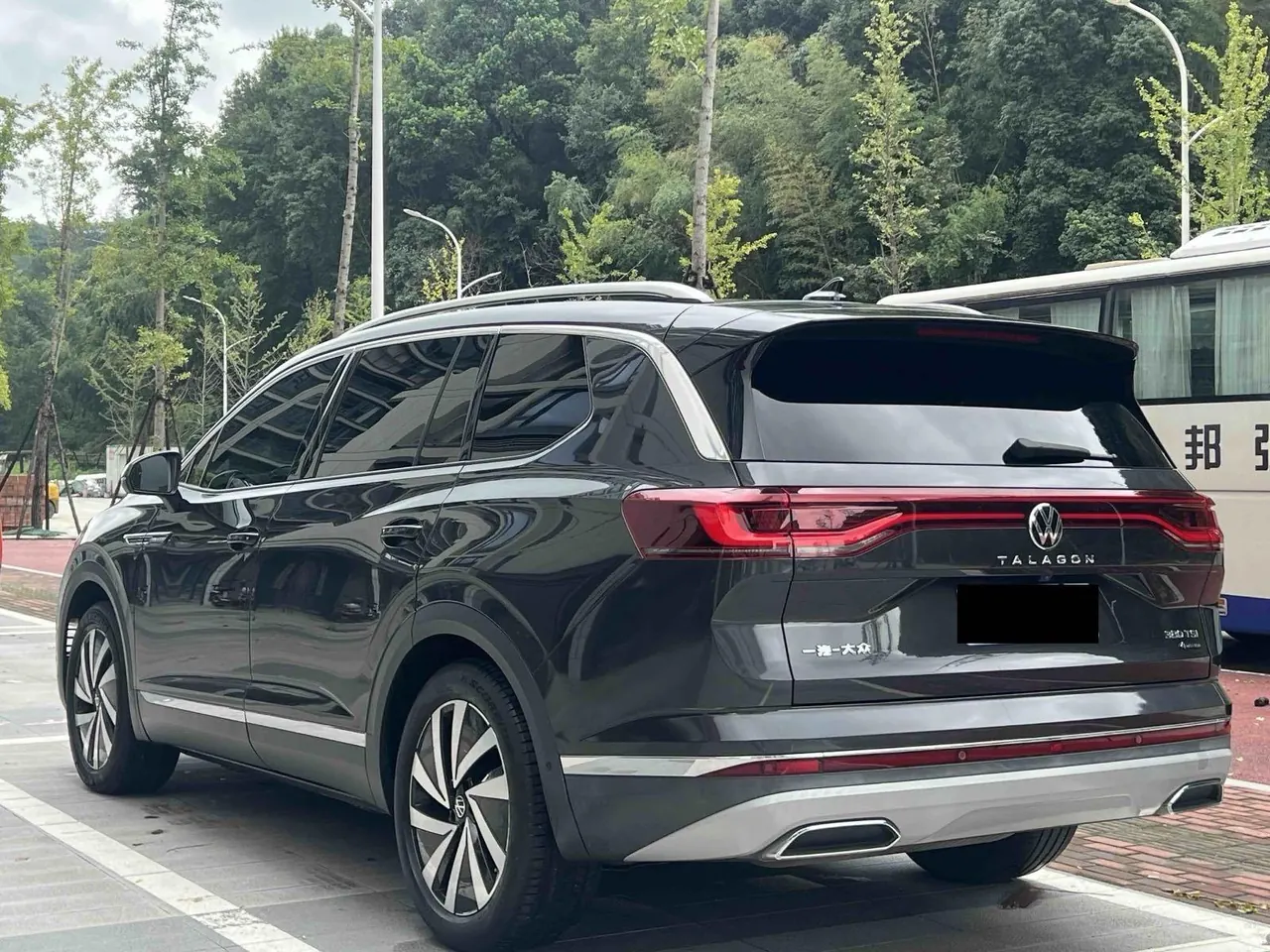 Volkswagen 2021 models of 2.0TSI 380TSI four-wheel drive luxury version of Pro automatic gear 9