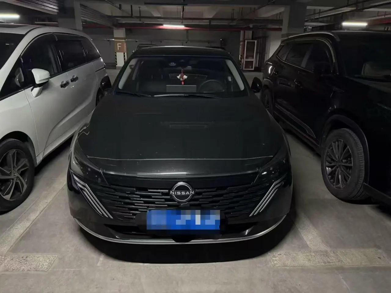 Nissan 2026 Teana 2.0 Stepless Hongmeng Cockpit Intelligent Super Comfortable Automatic Gear 6