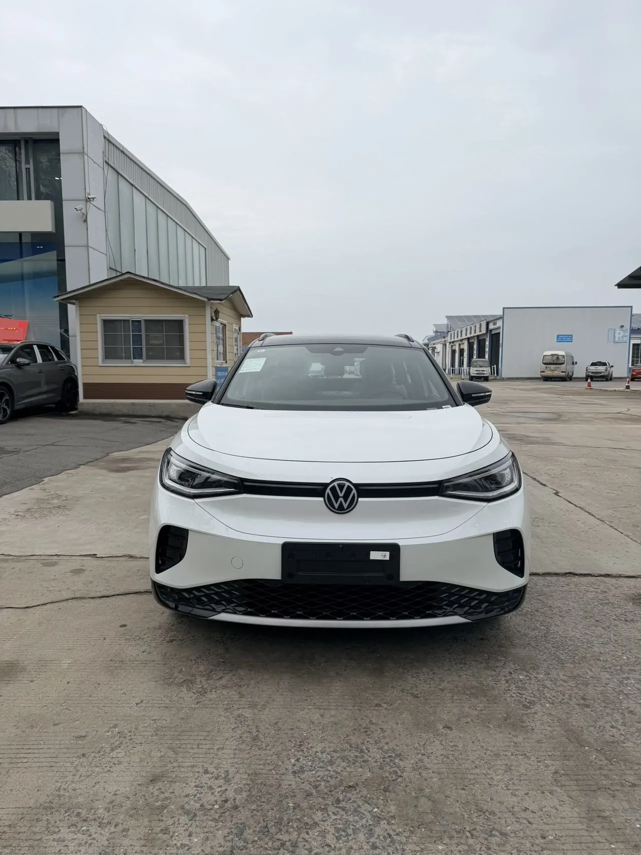 Volkswagen 2026 ID. 4 CROZZ Dark Knight PRO Edition Automatic Transmission 2