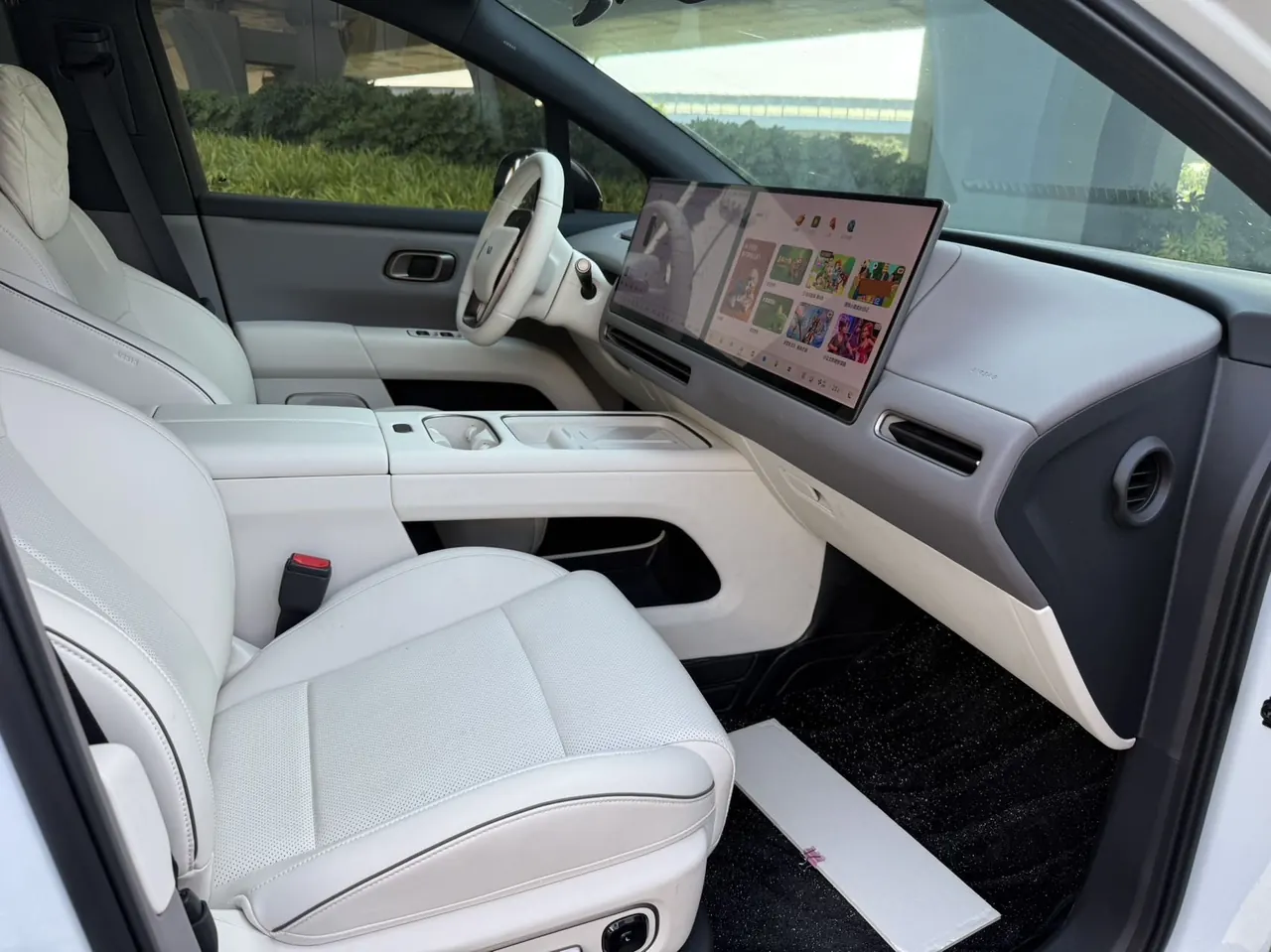 Li 2025 I 300.00g Drive Standard Edition Automatic Gear 6