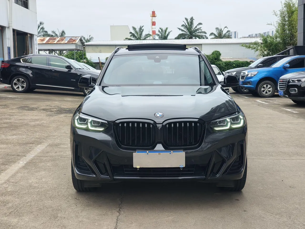 BMW 2022 X3 xDrive30i 2.0T Leading M Obsidian Night Kit (Changed) Automatic Gear 2