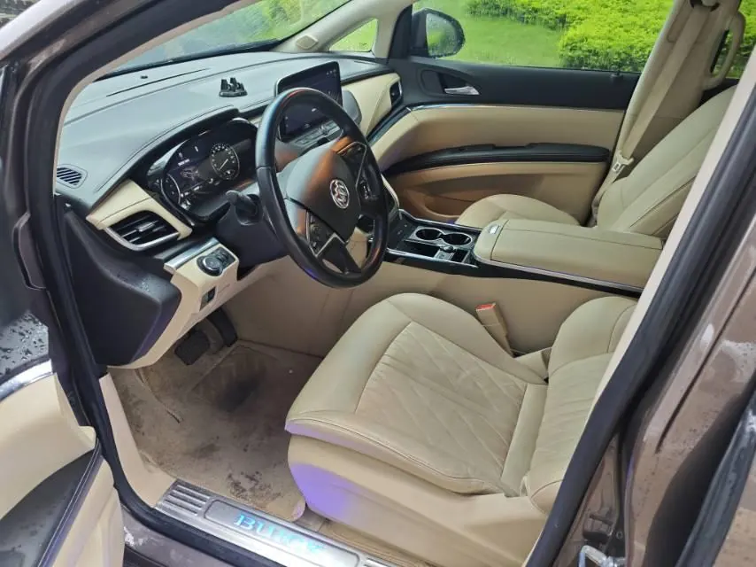 Buick 2023 GL8 Land Business Class 48V 2.0T 652T Luxury Automatic Gear 5