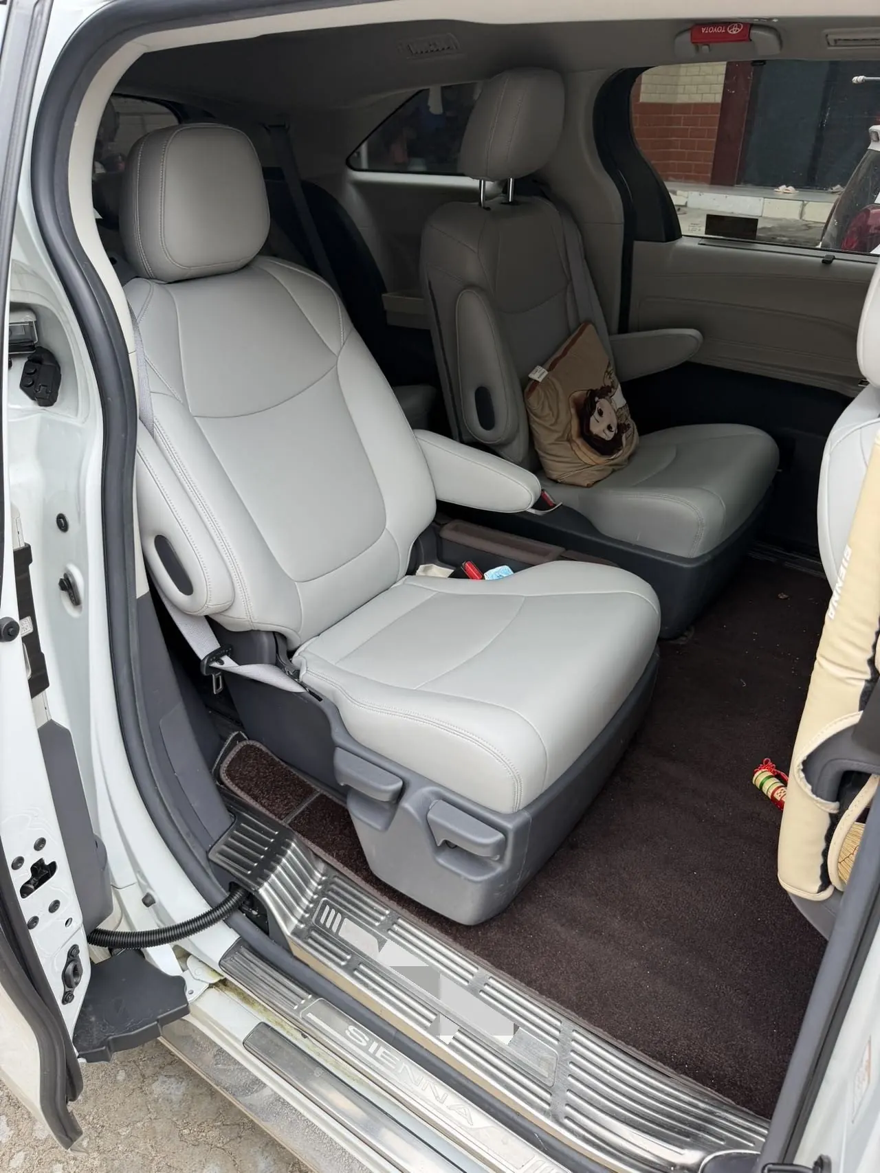 Toyota 2023 Sana 2.5 Stepless Comfort Edition Automatic Gear 10