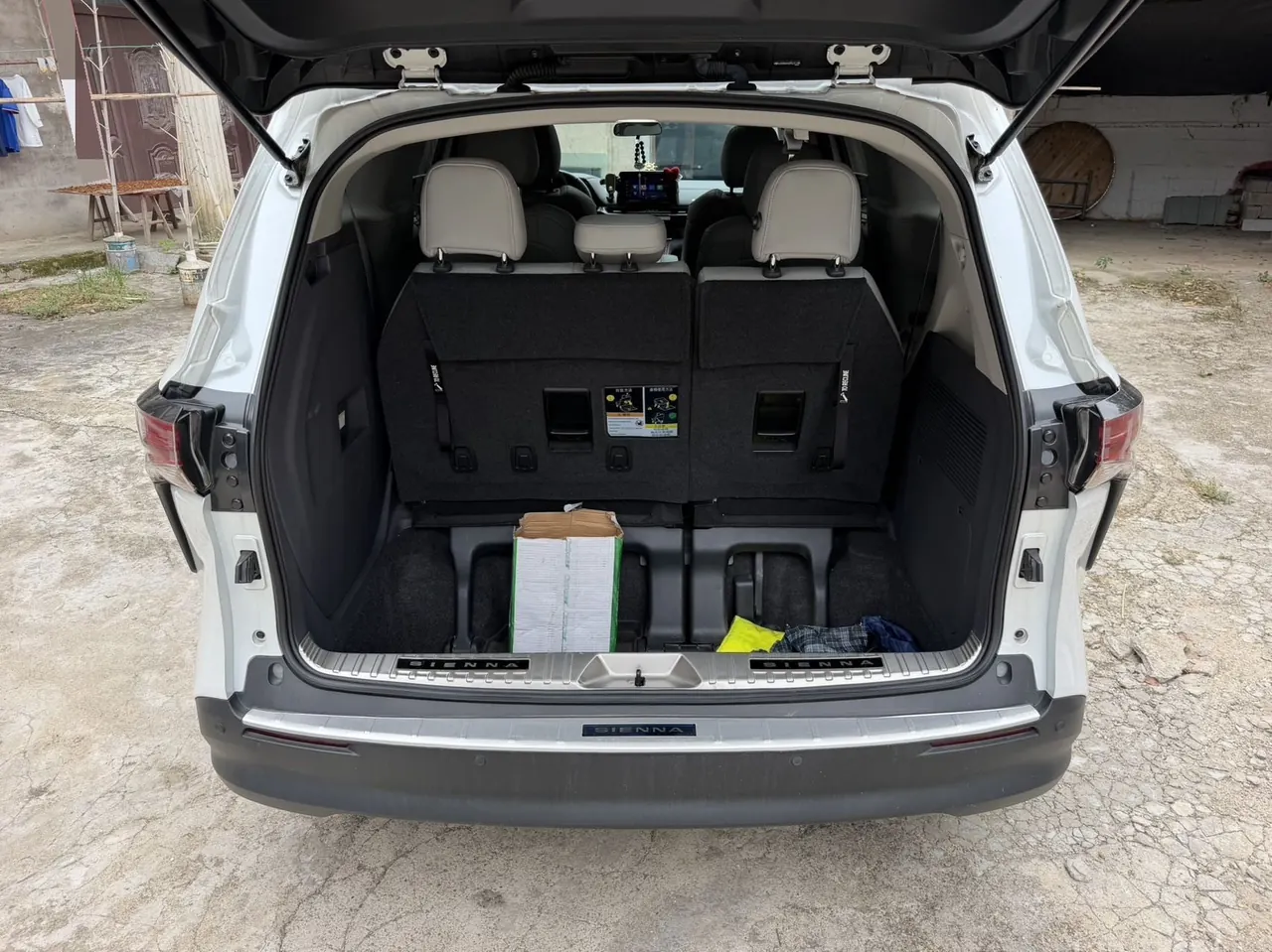 Toyota 2023 Sana 2.5 Stepless Comfort Edition Automatic Gear 8