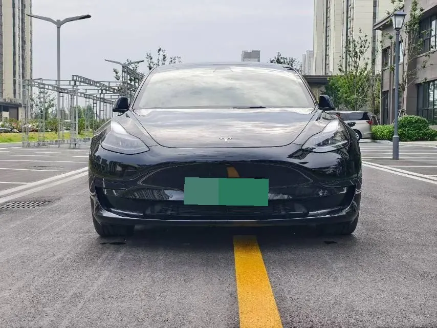 Tesla 2022 Model 3 rear-wheel drive version of automatic transmission 2