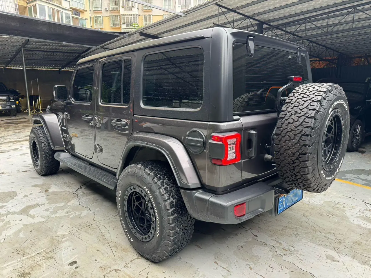 Jeep herdsman (imported) 2021 herdsman 2.0T Sahara four-door automatic gear 7