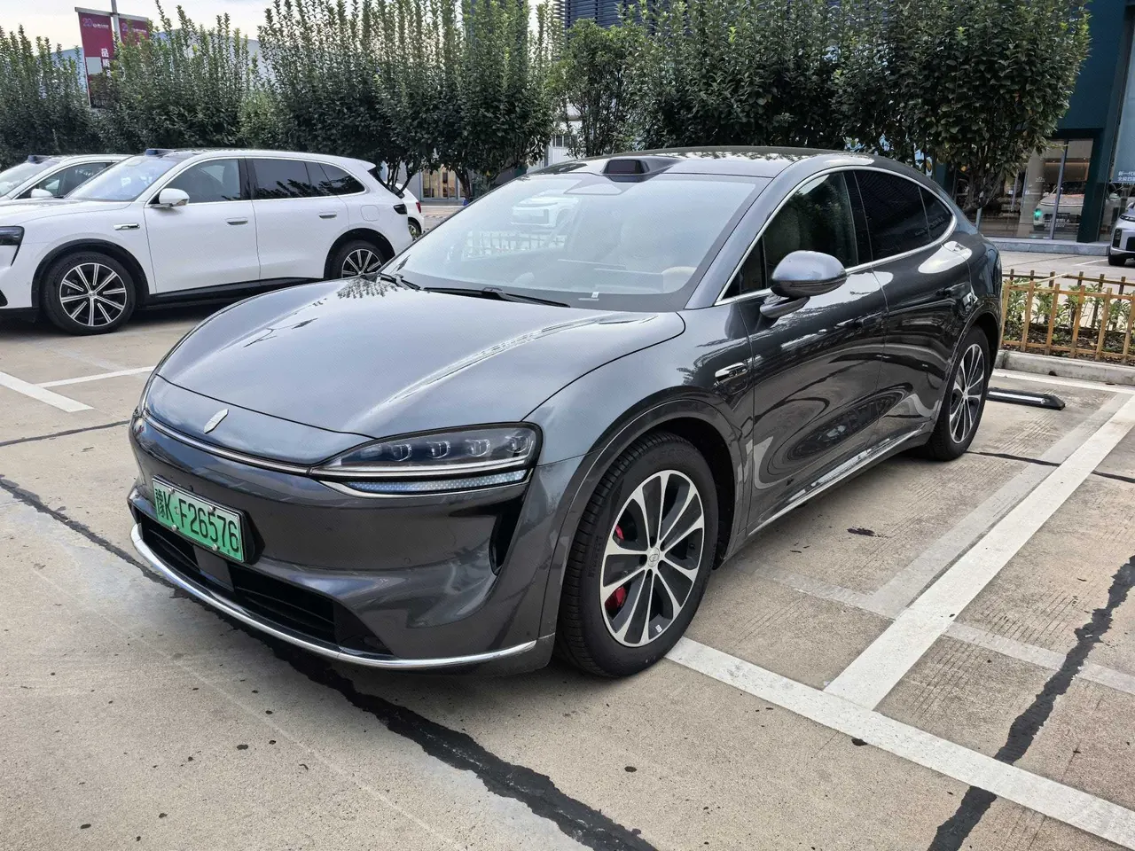 Open image lightbox: Intellectual 2025 R 7 331km Ultra Automatic Gear