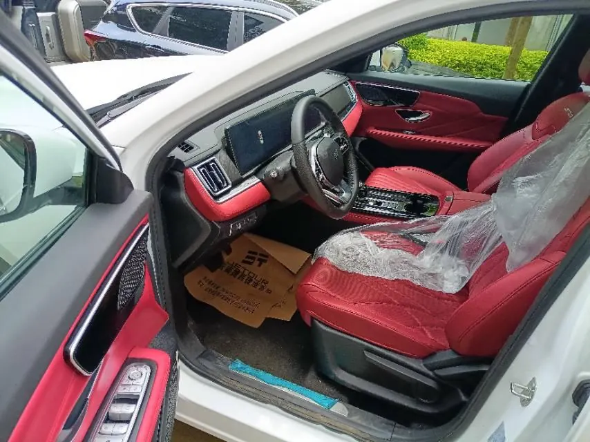 Jetour 2026 X70 PLUS 1.5T Elite 7-seat Automatic Gear 7