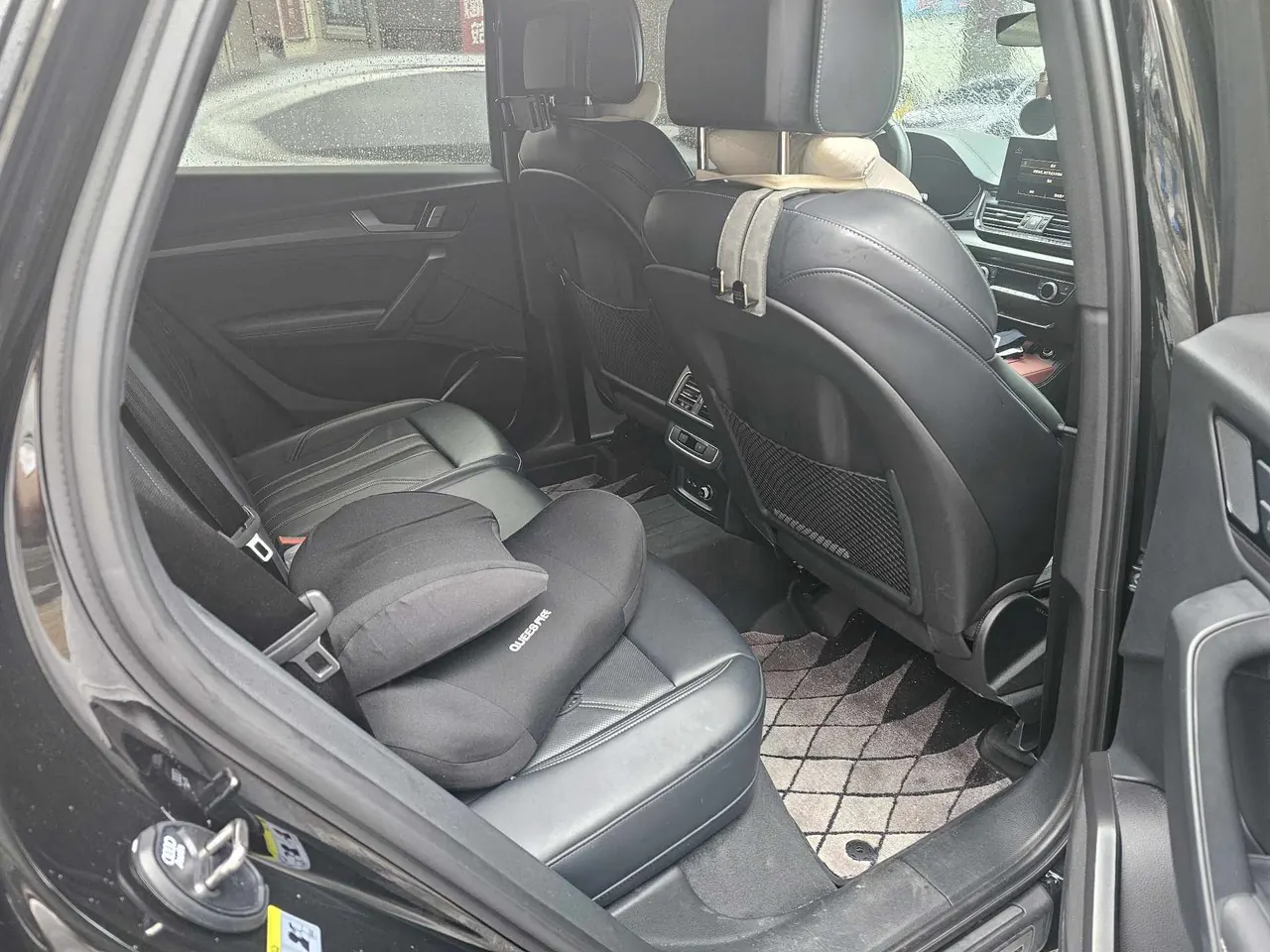 Audi 2024 Q5L 2.0TFSI 45TFSI luxury dynamic automatic transmission 3