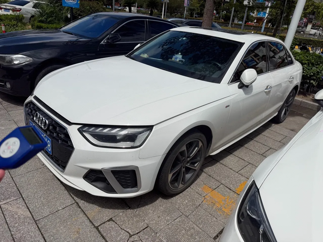 Open image lightbox: Audi 2022 A4L 2.0TFSI 35TFSI Fashion Dynamic Automatic