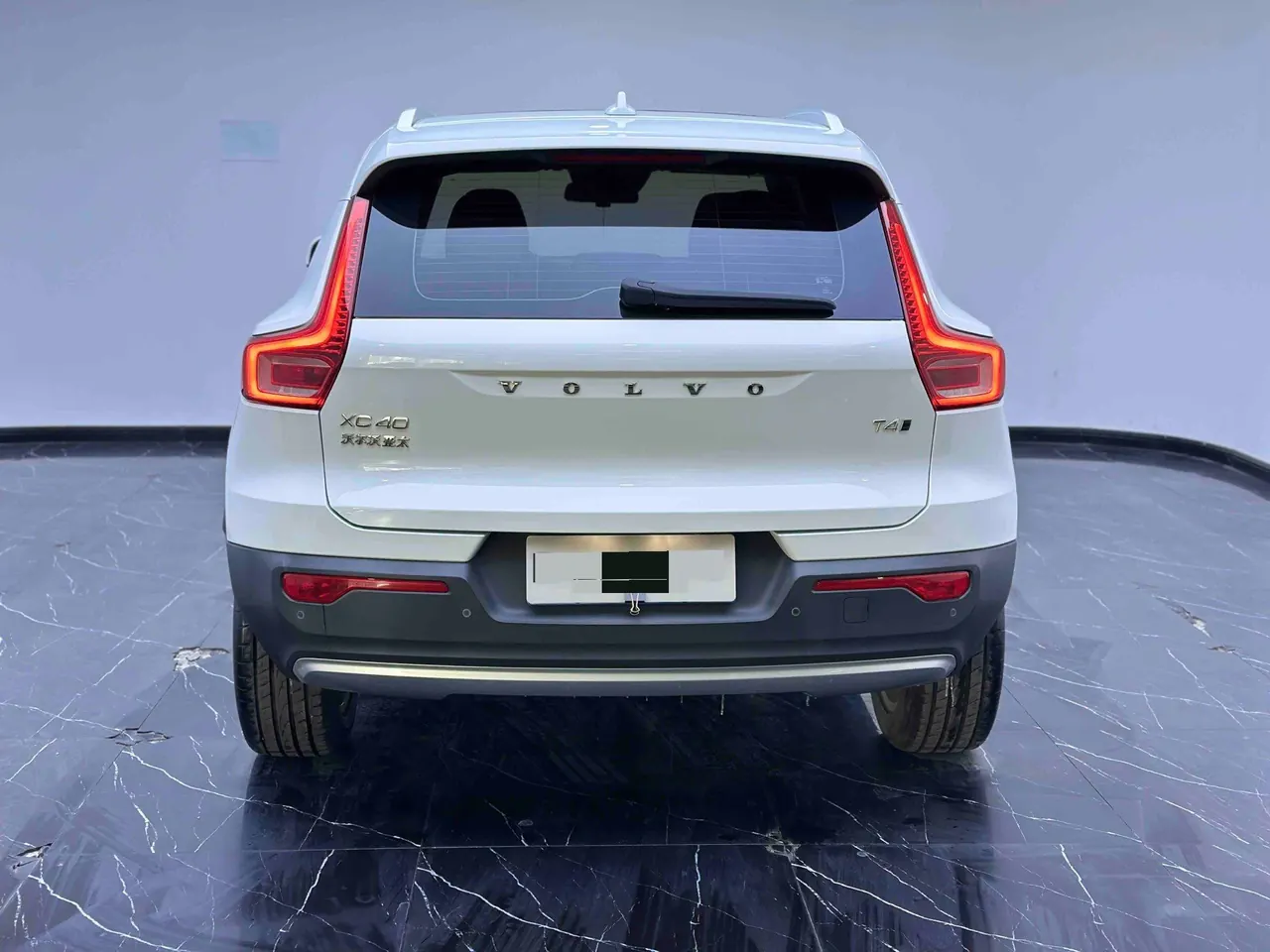 Volvo 2021 XC40 2.0T T4 four-wheel drive smart fashion version of automatic gear 5