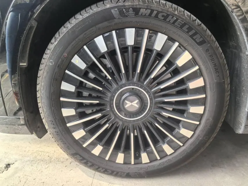 Xpeng 2026 X9 1602 Ultra Automatic 6