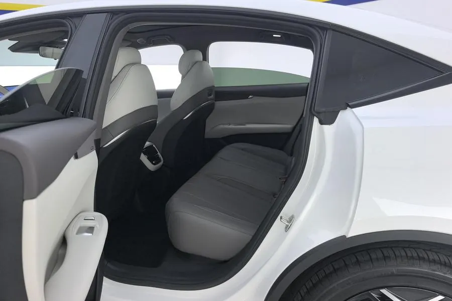 ChangAn Deepal 2026 L 07 240Ultra Huawei Gankun Zhijia ADS SE Edition Automatic Gear 6