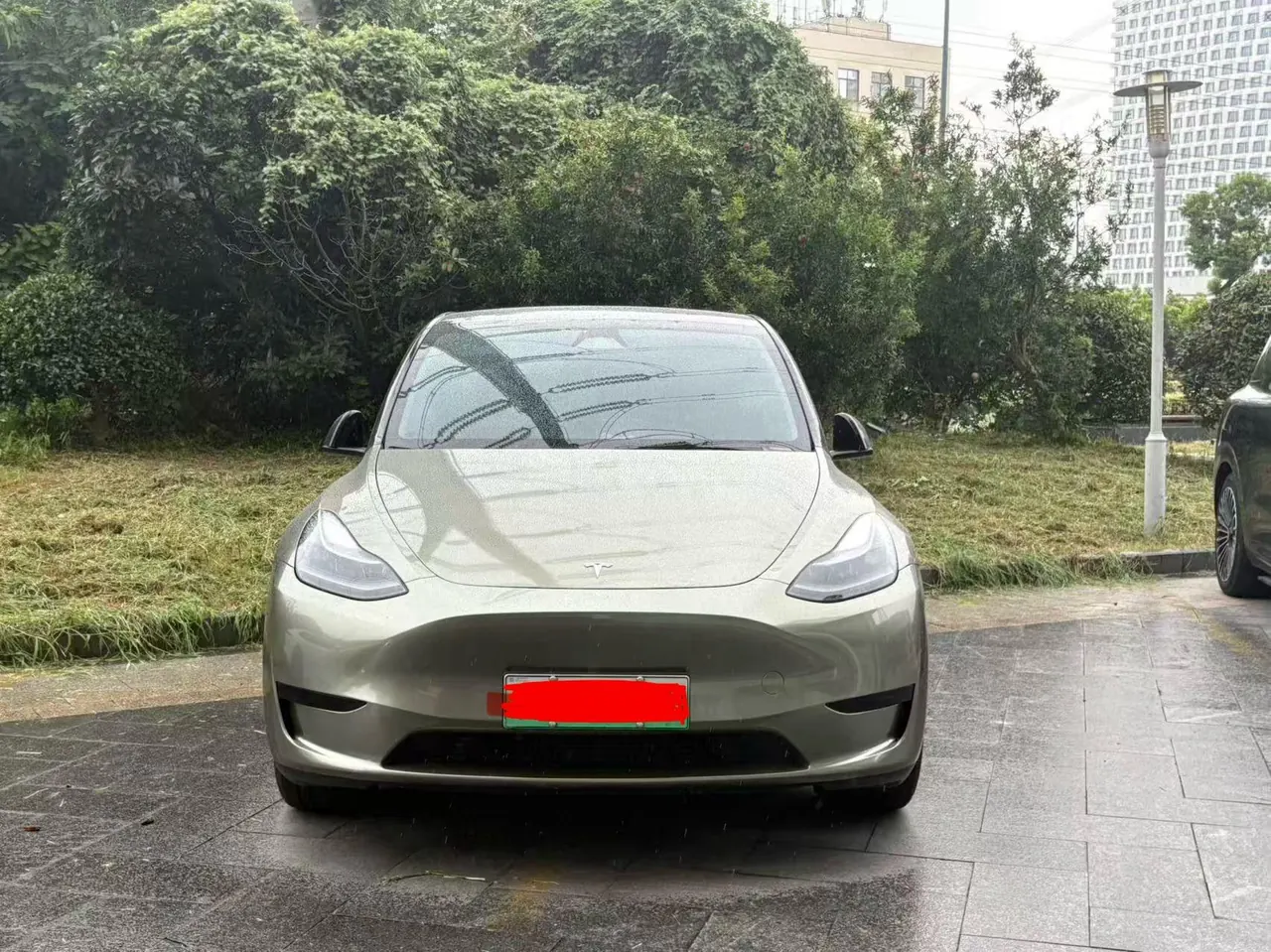 Tesla 2024 Model Y rear-wheel drive version automatic transmission 2