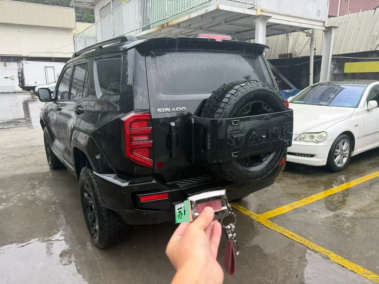 Tank 2024 Tank 400 Hi4-T 2.0T off-road version automatic gear 5