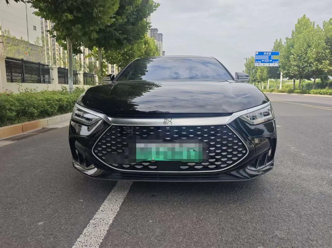 BYD 2022 Han DM-i 1.5T stepless 121KM noble automatic gear 3