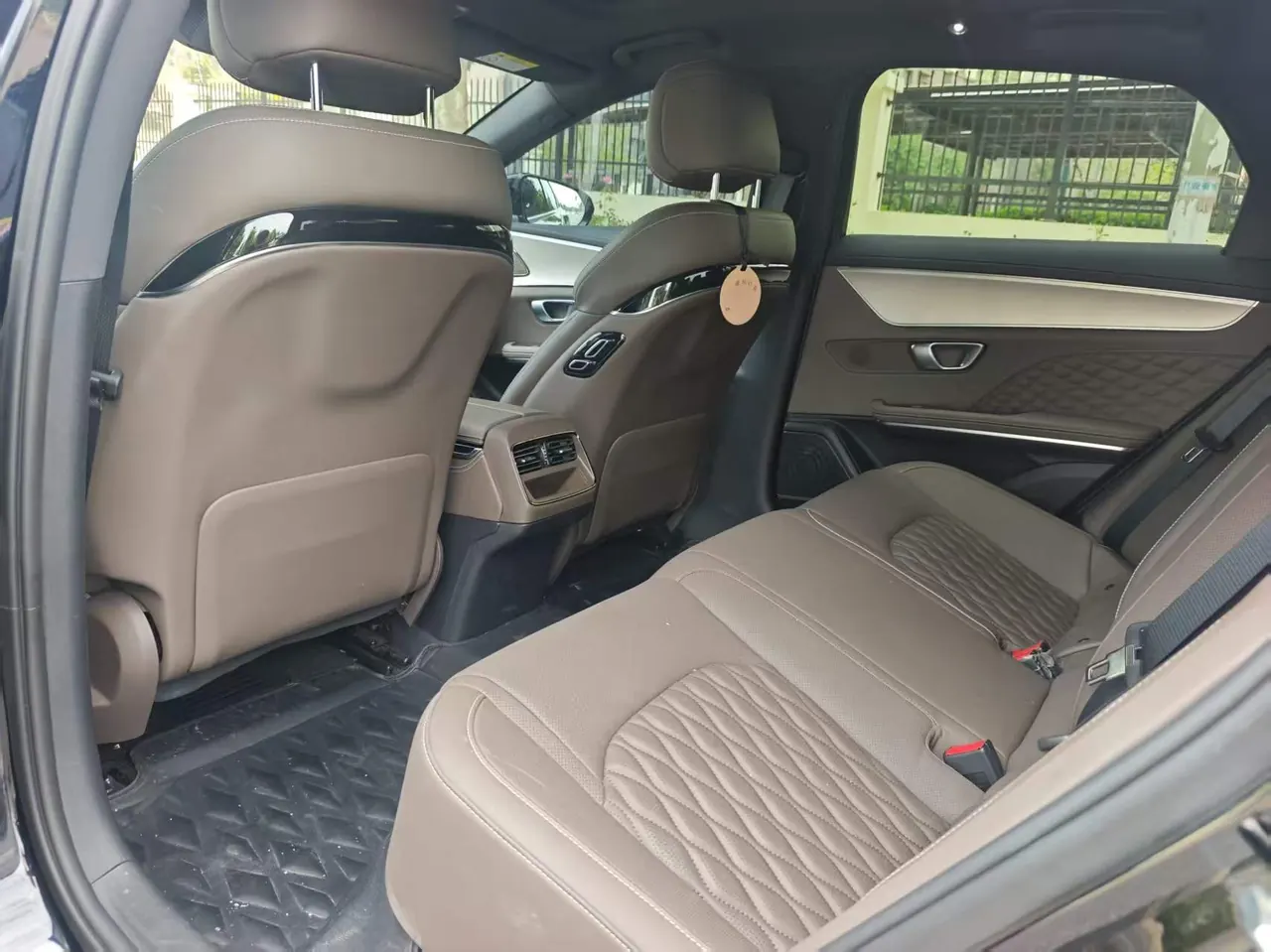 BYD 2022 Han DM-i 1.5T stepless 121KM noble automatic gear 8