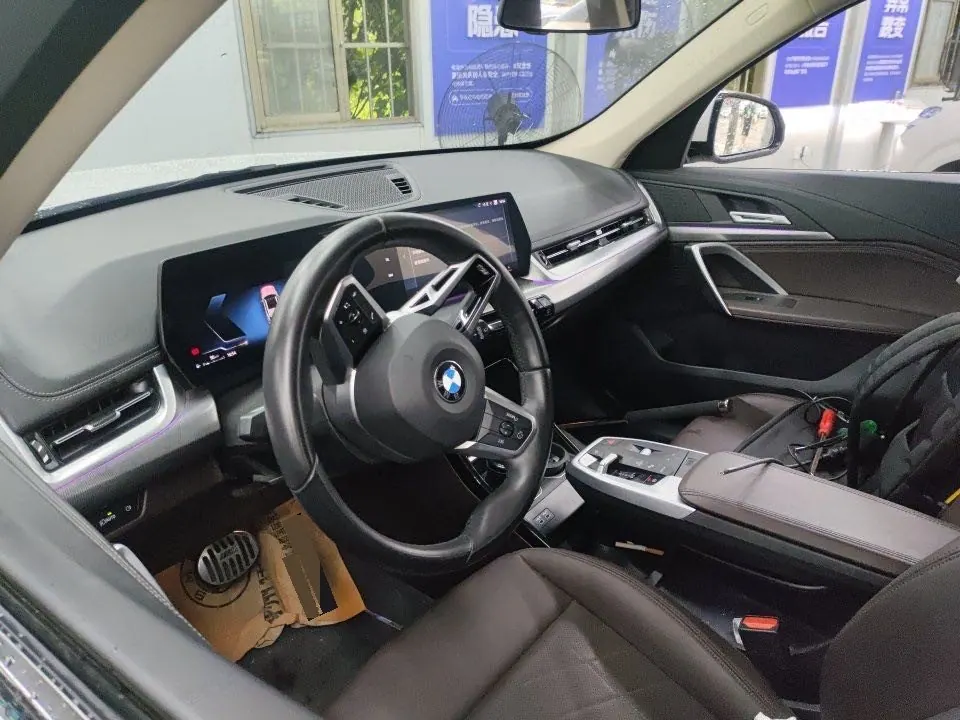 BMW 2024 X1 sDrive25Li 2.0T M sports suit automatic gear 5