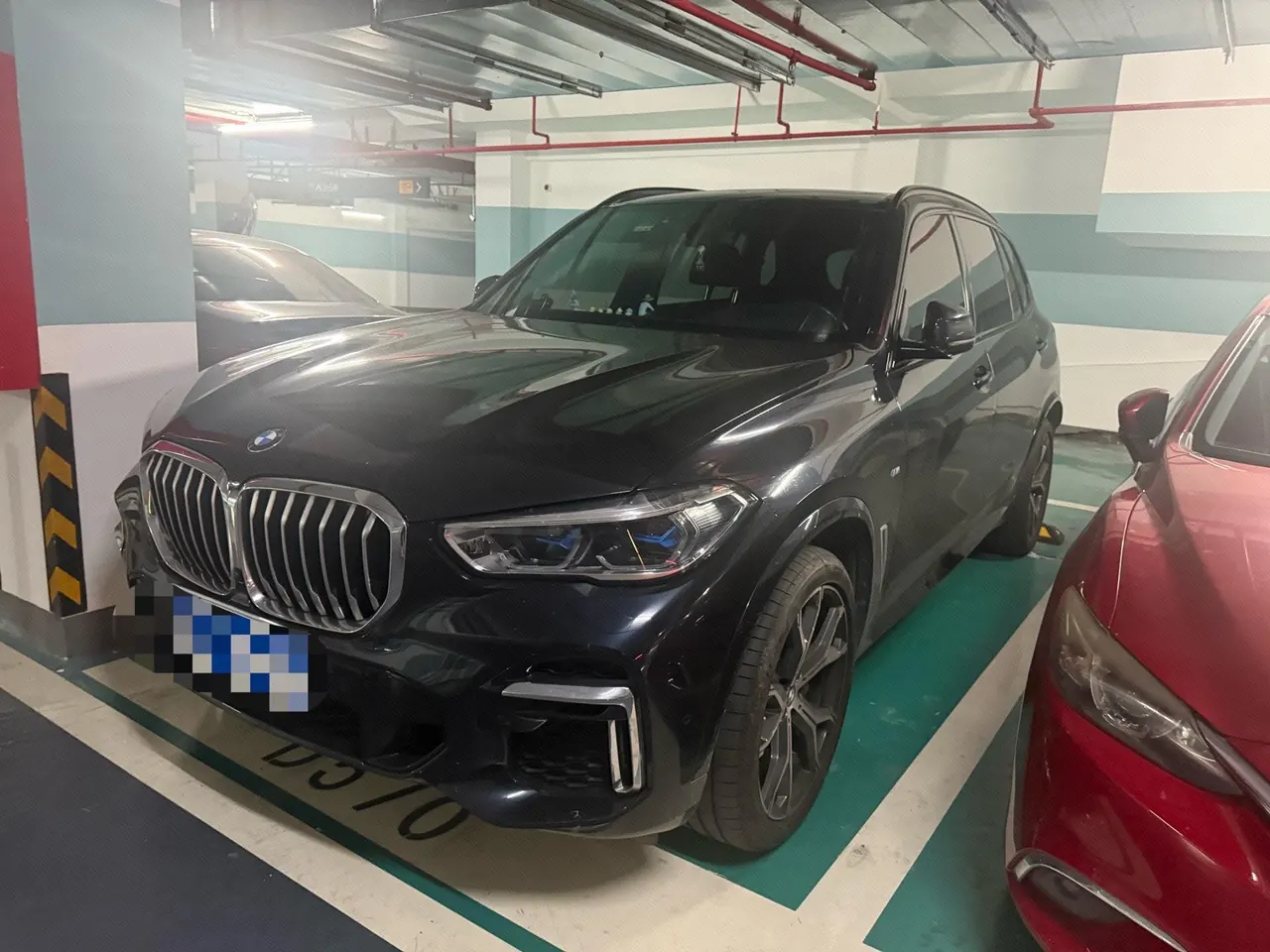 Open image lightbox: BMW 2022 X5 xDrive40Li 48V 3.0T M sports suit (modified) automatic gear