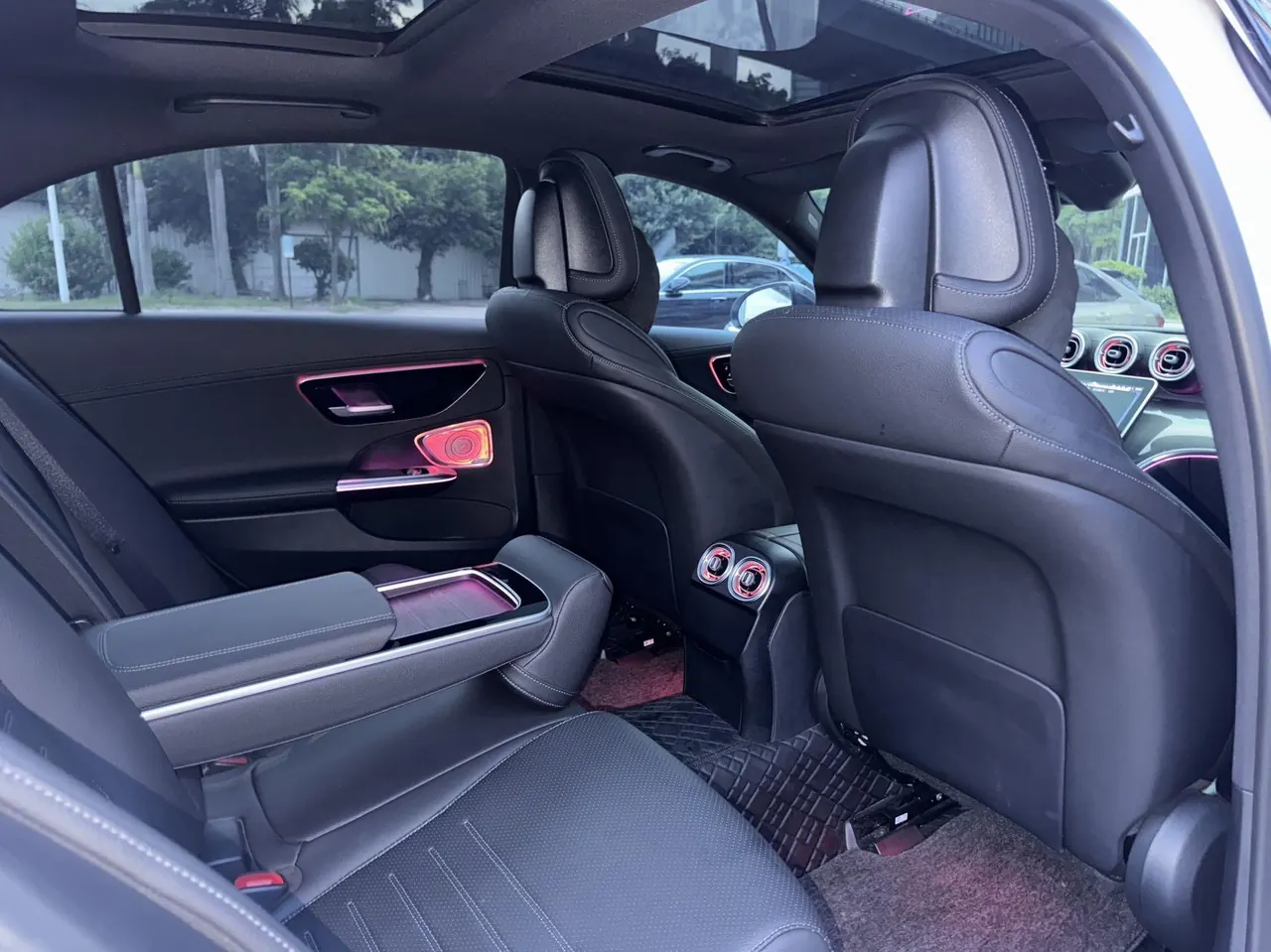 Mercedes Benz Class C 2024 C 260 L 48V 1.5T Sports Edition Automatic Gear 6