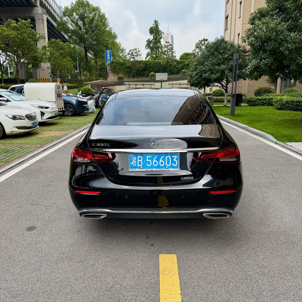 Mercedes Benz E Class 2022 E 300 L 2.0T Fashion (Change 2) Automatic Gear 5