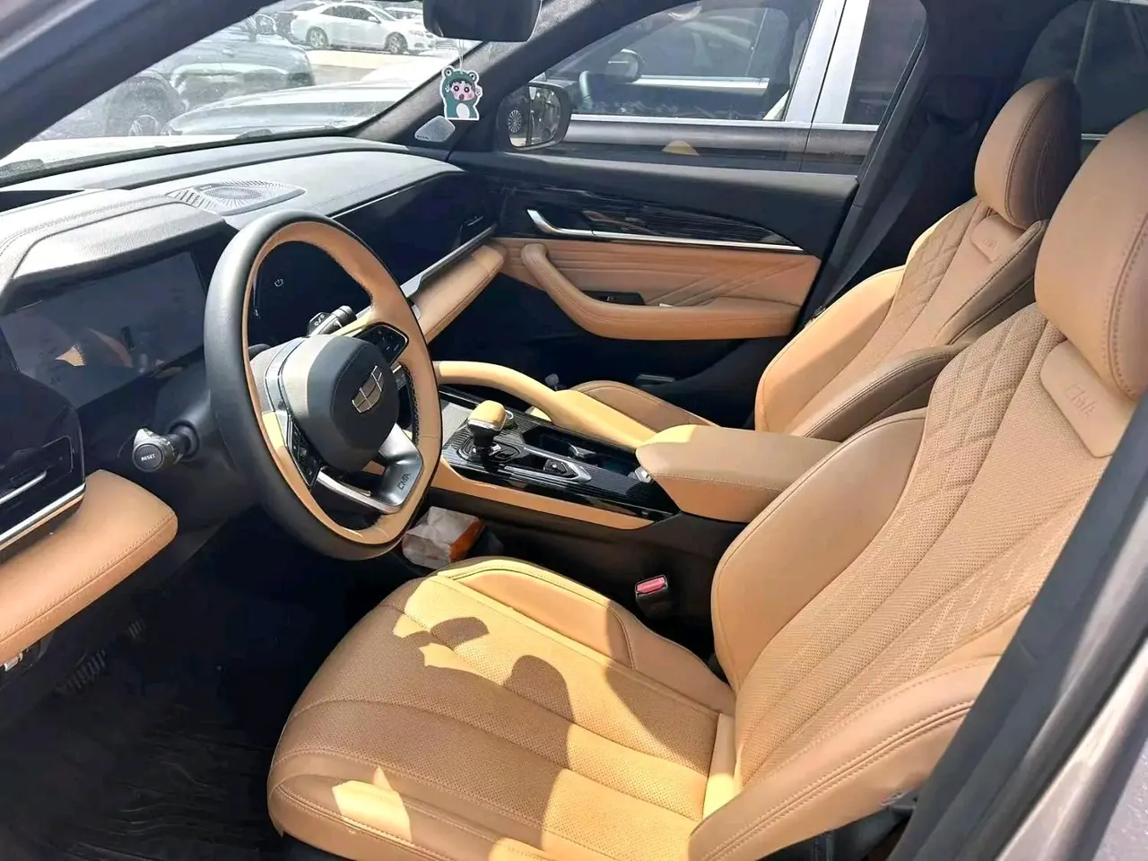 Geely 2024 XingyueL (Monjaro) Zhiqing 1.5T Tiangong Edition Automatic Gear 3