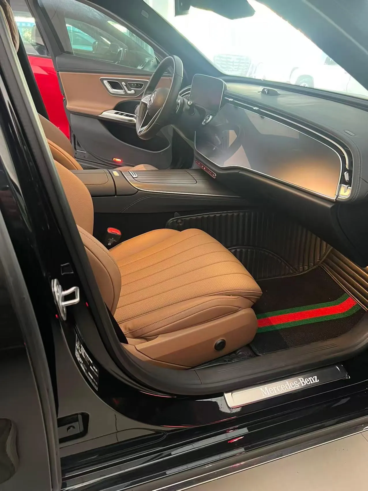 Mercedes Benz E Class 2024 E 300 L 48V 2.0T Luxury Automatic Gear 6