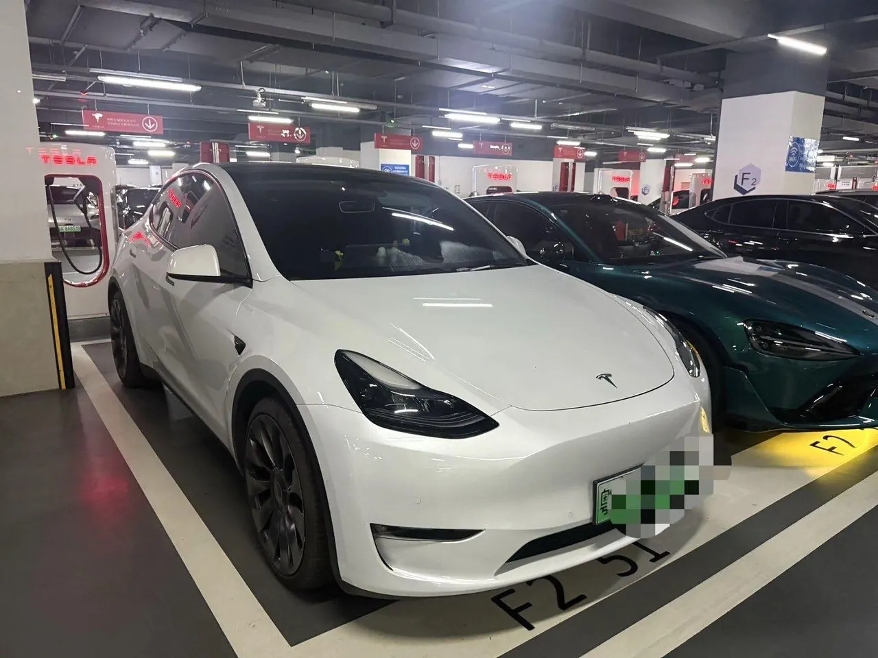 Tesla 2024 Model Y Performance High Performance Edition Automatic Gear 2