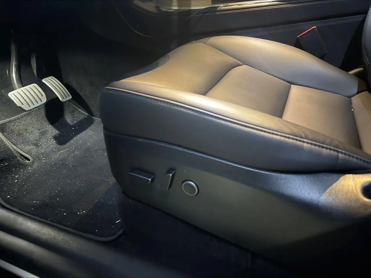 Tesla 2024 Model Y Performance High Performance Edition Automatic Gear 5