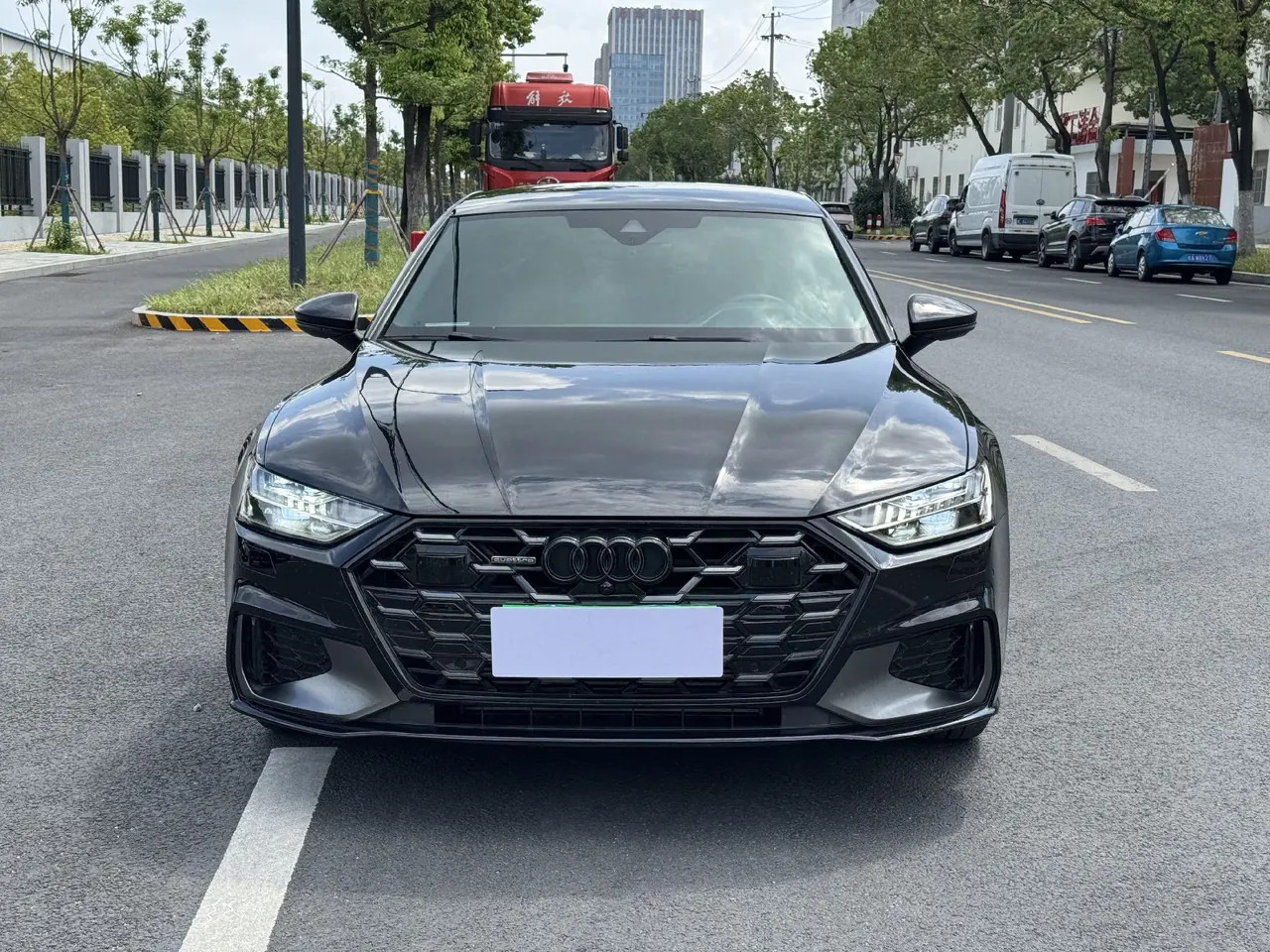 Audi 2024 A7L 2.0TFSI 45TFSI Quattro Black Samurai Edition Automatic Gear 3