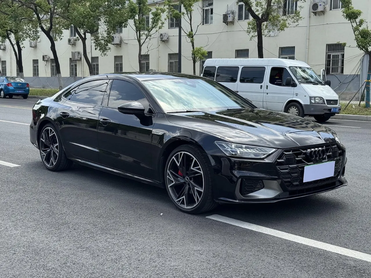 Audi 2024 A7L 2.0TFSI 45TFSI Quattro Black Samurai Edition Automatic Gear 8