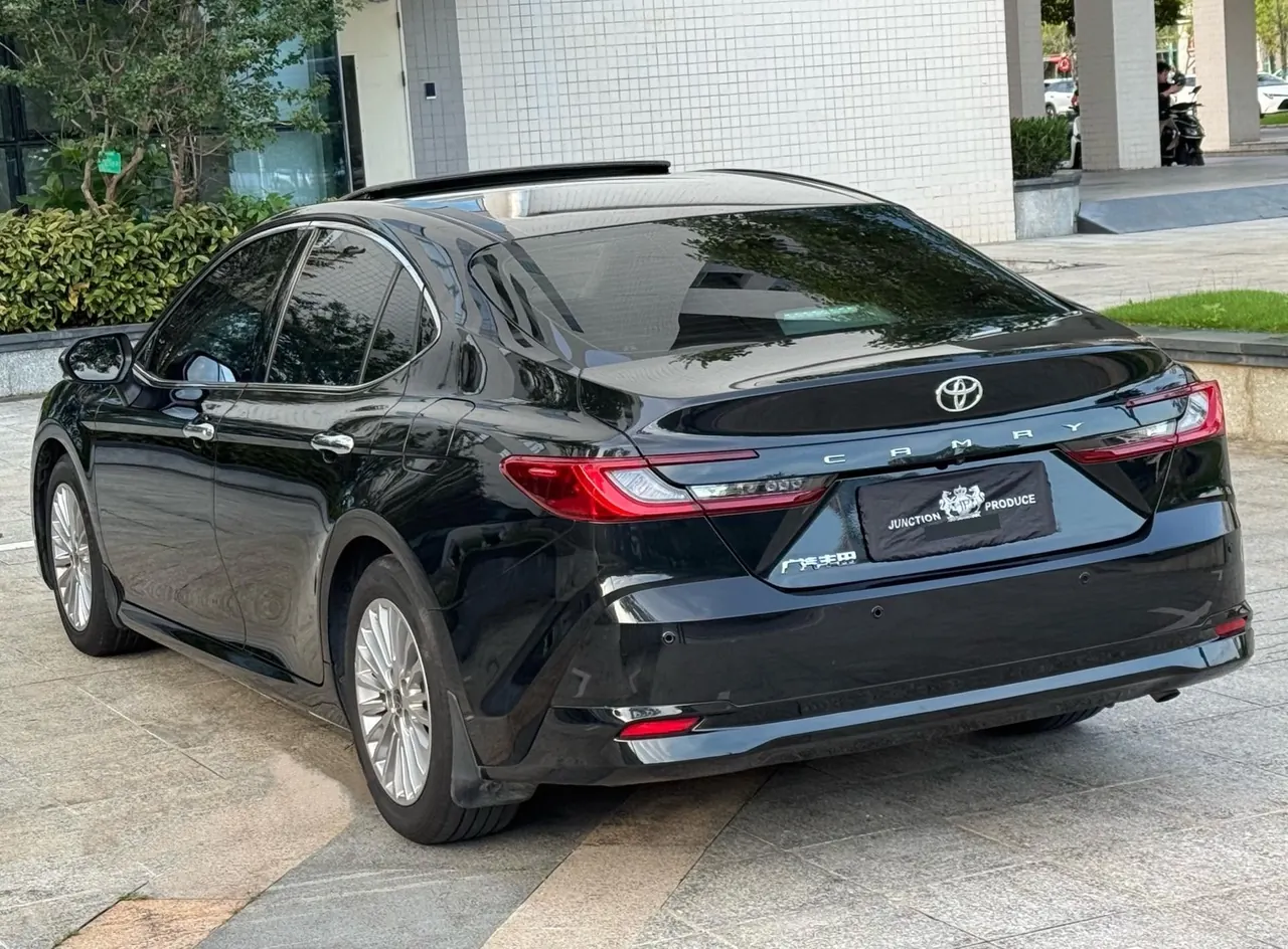 Toyota 2024 Camry 2.0GVP Stepless Deluxe Edition Automatic Transmission 4