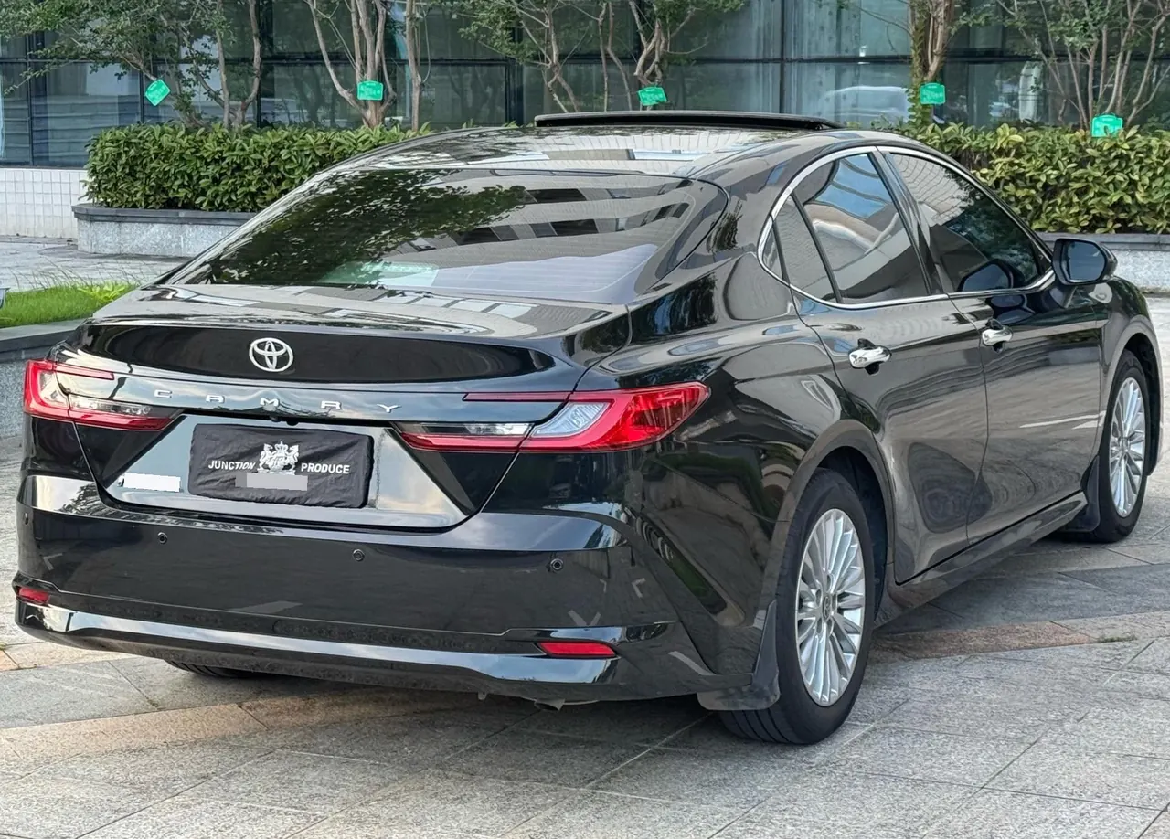 Toyota 2024 Camry 2.0GVP Stepless Deluxe Edition Automatic Transmission 6