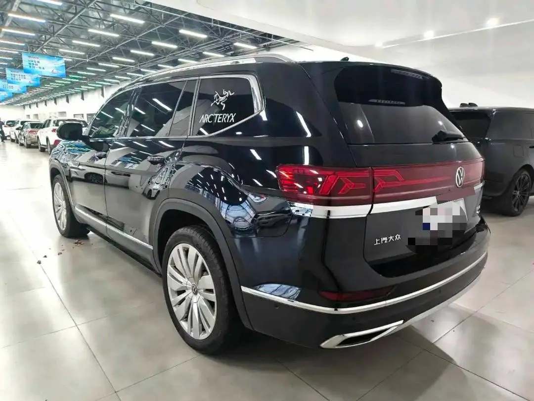 Volkswagen 2024 Tuang 2.0TSI 380TSI 4WD Respect Flagship Automatic Transmission 3