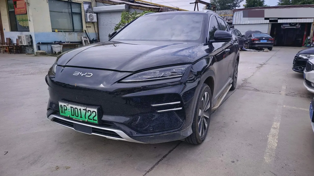 Open image lightbox: BYD Song PLUS New Energy 2024 Song PLUS EV Glory Edition 520km Luxury Automatic Gear