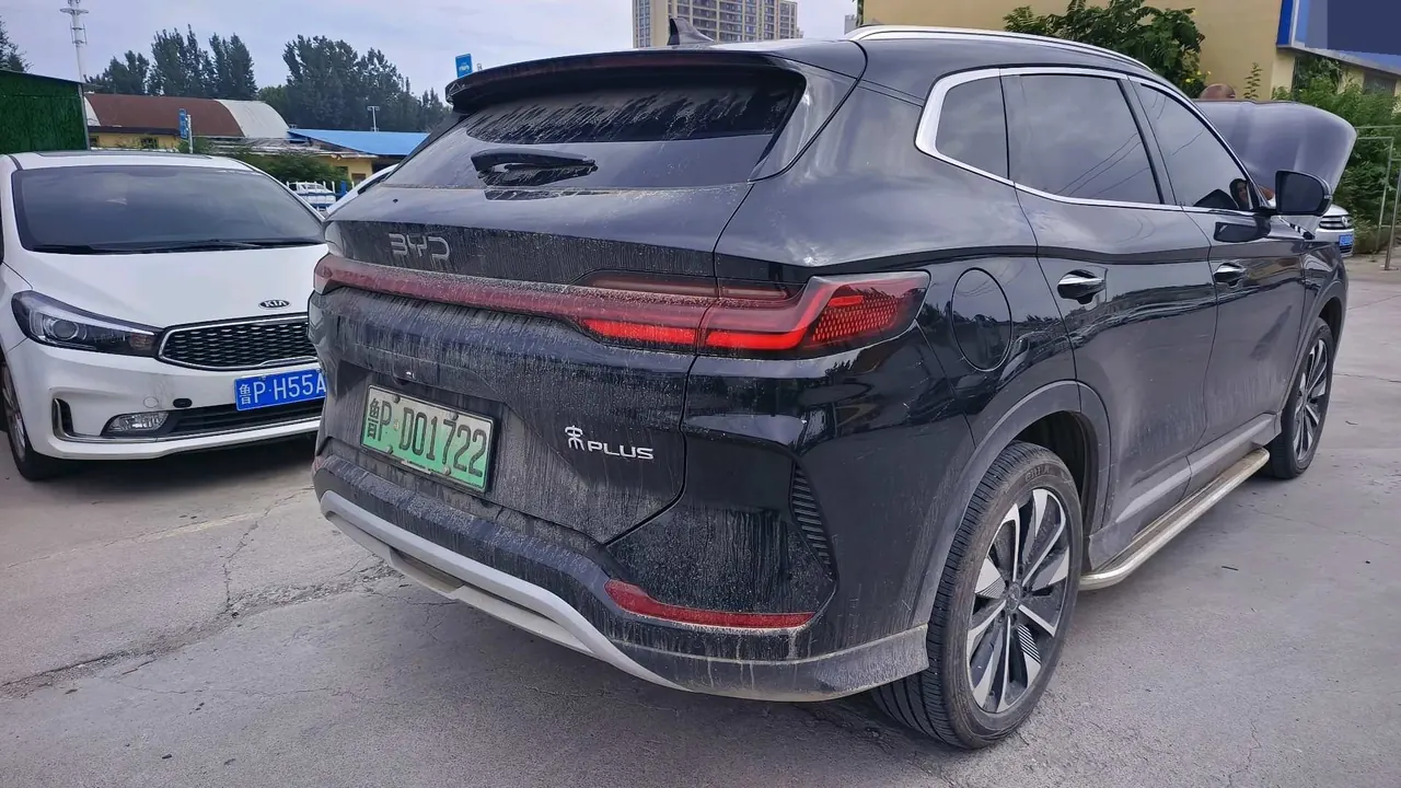 BYD Song PLUS New Energy 2024 Song PLUS EV Glory Edition 520km Luxury Automatic Gear 2