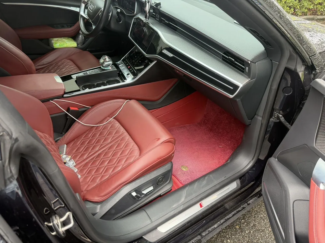 Audi 2024 A7L 2.0TFSI 45TFSI Quattro Black Samurai Edition Automatic Gear 2