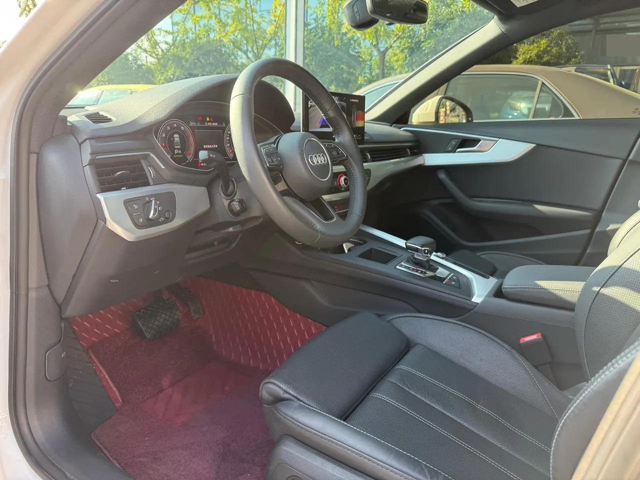 Audi 2022 A4L 2.0TFSI 40TFSI Fashion Dynamic Automatic 4