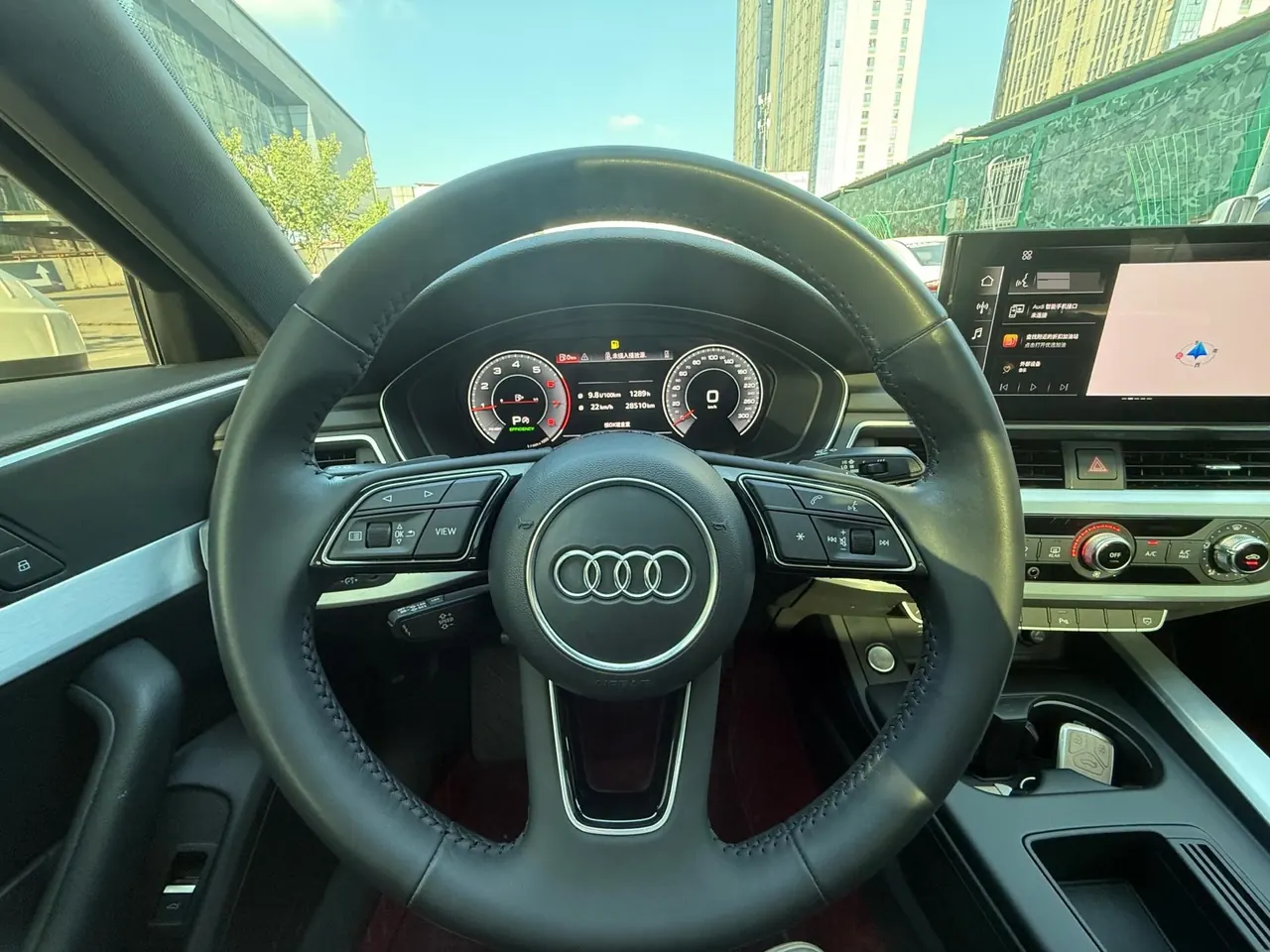 Audi 2022 A4L 2.0TFSI 40TFSI Fashion Dynamic Automatic 6