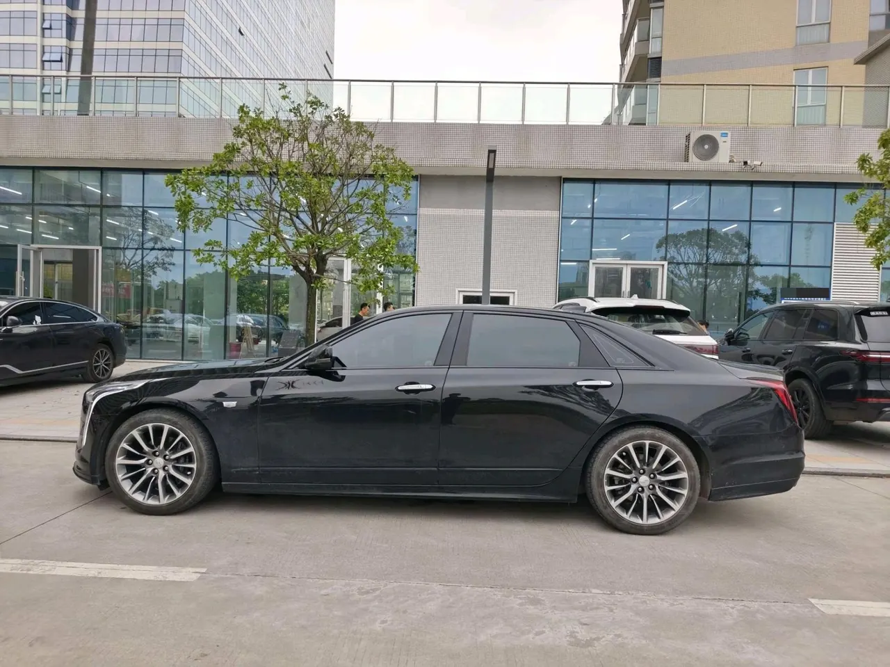 Cadillac 2022 CT6 2.0T 28T honorable automatic gear 3