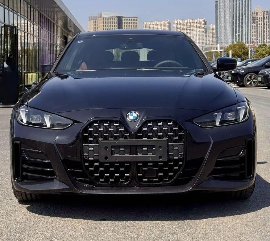 BMW 4 Series (Imported) 2026 430i Four-Door Coupe 2.0T M Sports Obsidian Night Suit Automatic Gear 2
