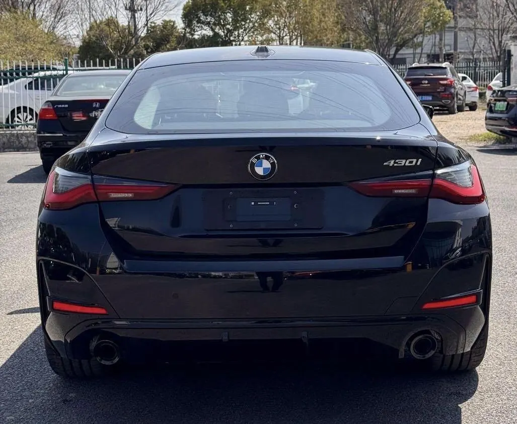 BMW 4 Series (Imported) 2026 430i Four-Door Coupe 2.0T M Sports Obsidian Night Suit Automatic Gear 4