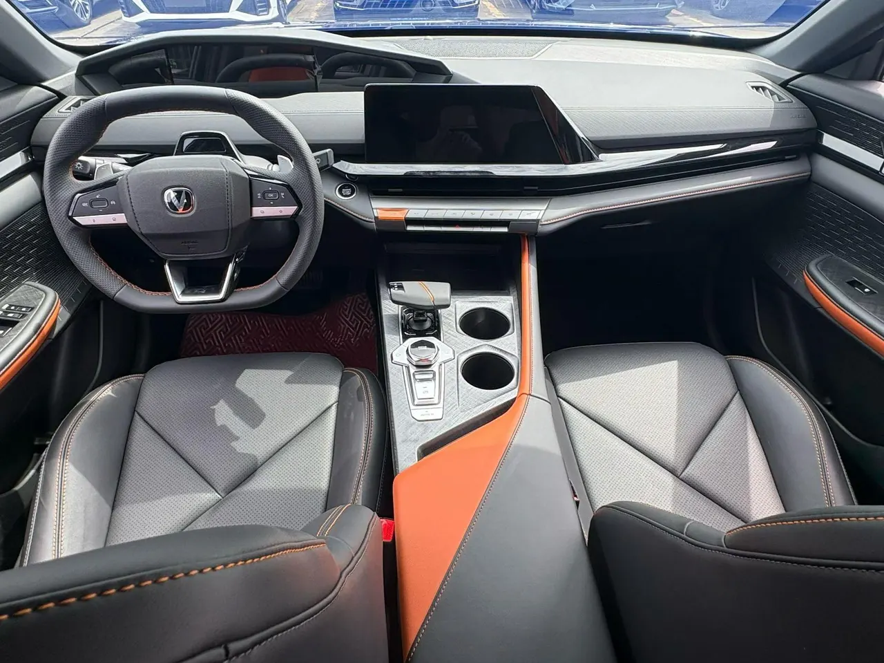 ChangAn 2022 UNI-V 1.5T honorable automatic gear 4