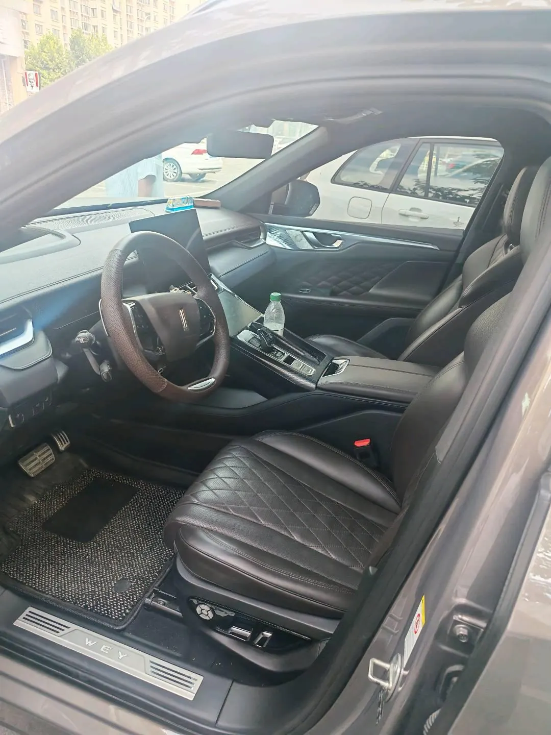 WEY 2021 mocha 48V 2.0T 4-wheel drive special alcohol version automatic gear 5