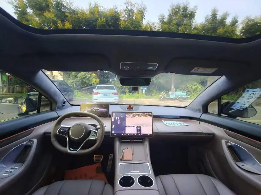 Intellectual 2024 R 7 736km UItra automatic gear 9