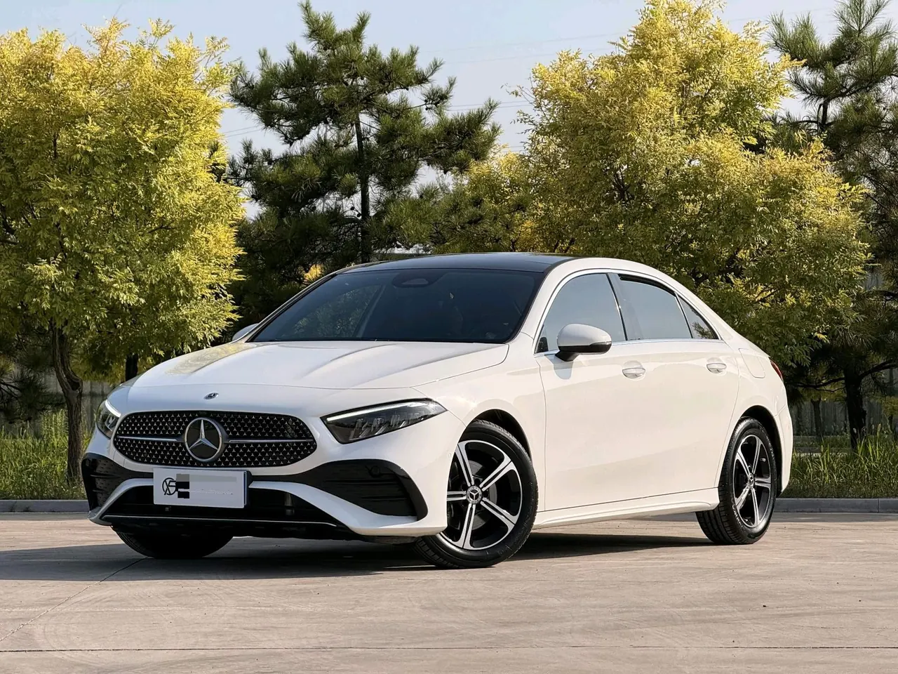 Mercedes Benz A- Class 2024 model A 200 L 1.3T Luxury Edition Automatic 2