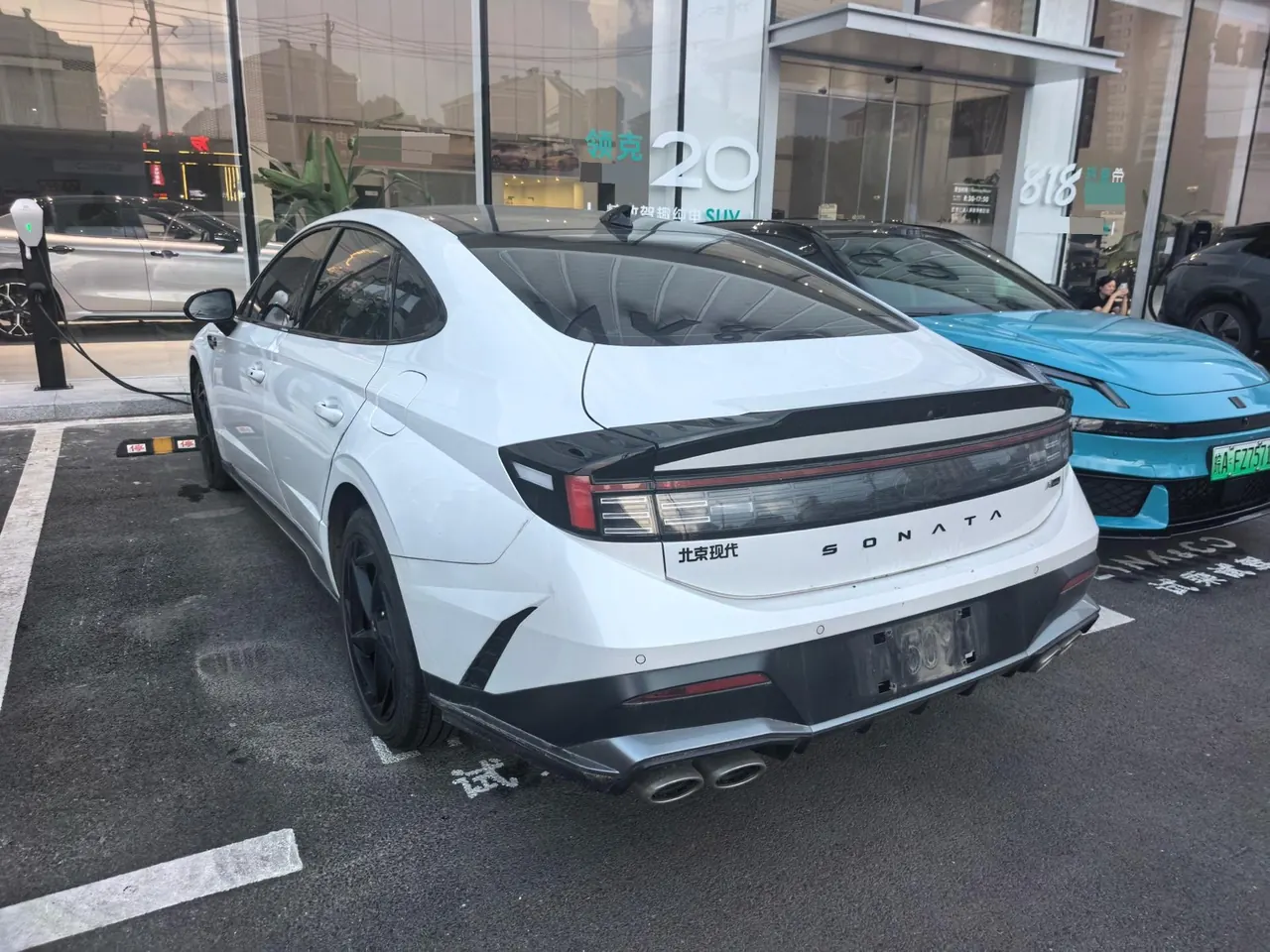 Hyundai 2024 11th generation Sonata 2.0T N Line Air automatic gear 3