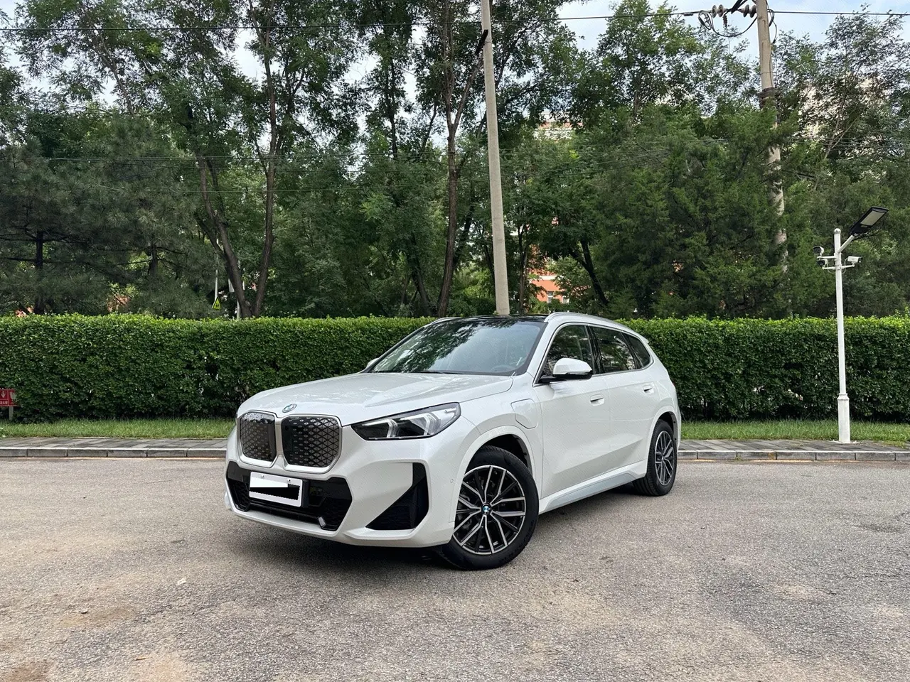 BMW 2026 iX1 eDrive25L eDrive25L m sports suit automatic gear - View 1
