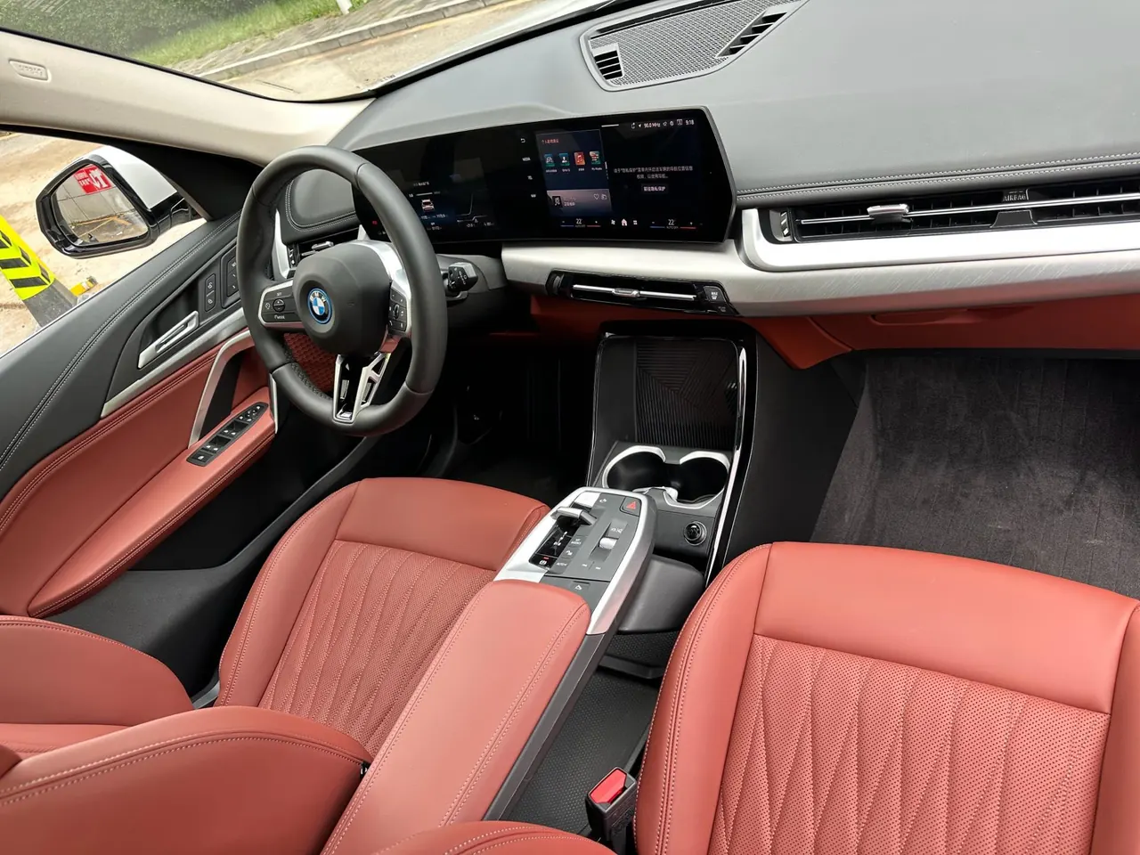 BMW 2026 iX1 eDrive25L eDrive25L m sports suit automatic gear 12